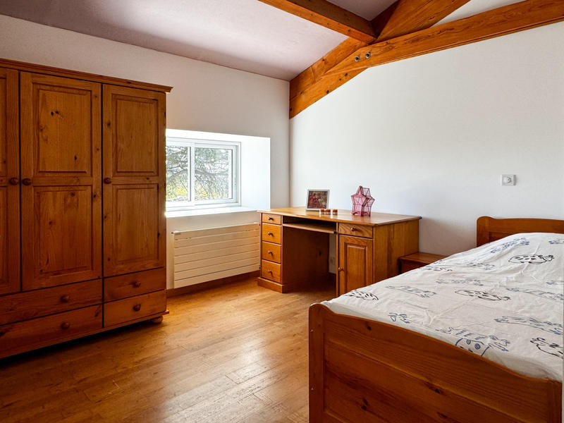 Maison - 253 m² - 13 pièces