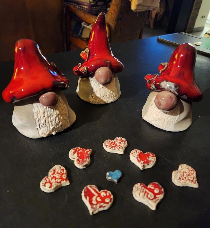 Expo-vente de céramiques à la maison des Artistes