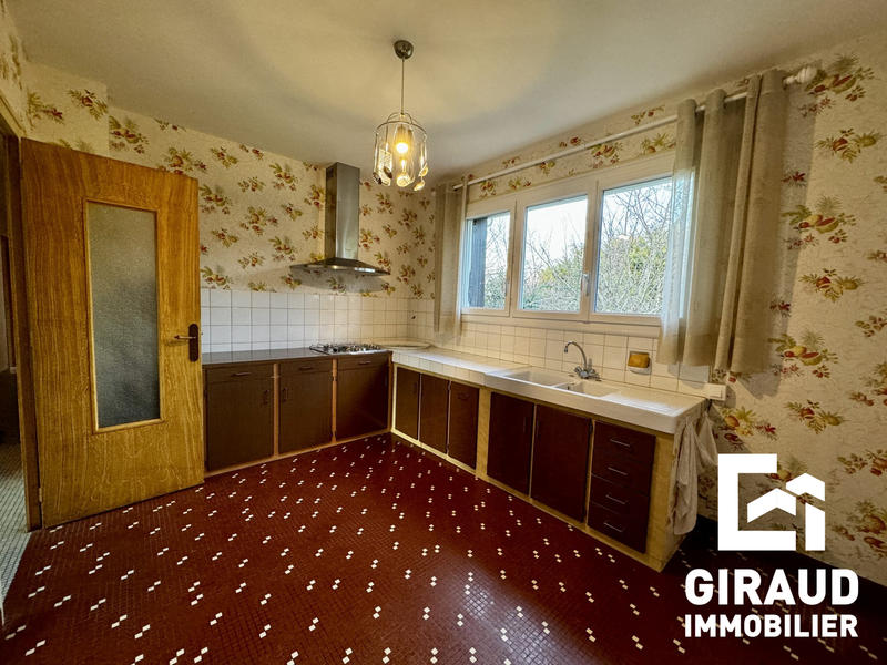 Maison - 115 m² - 6 pièces