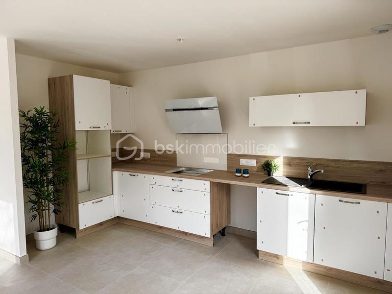 Maison - 110 m² - 5 pièces