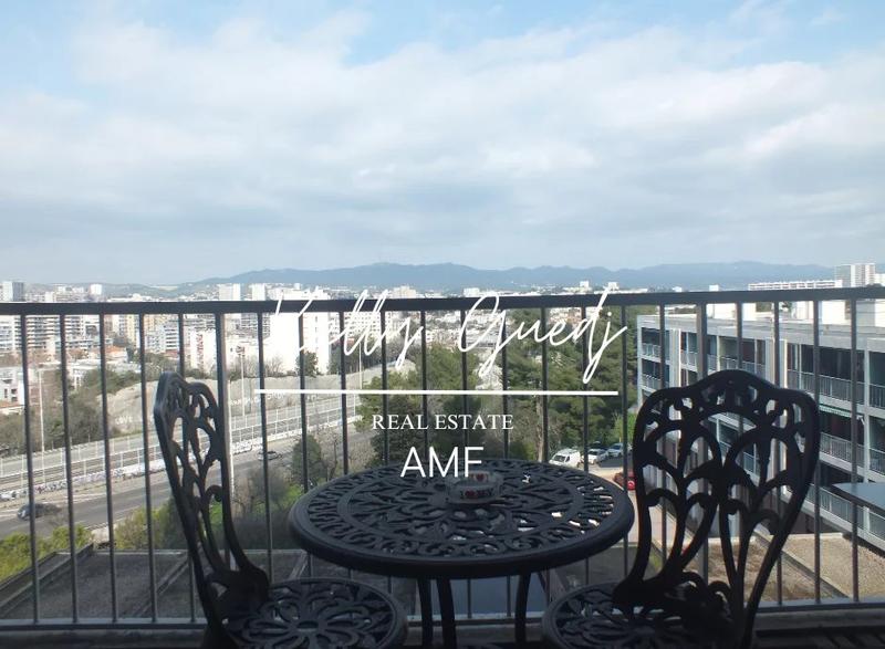 Appartement - 87 m² - 4 pièces