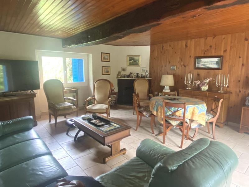 Maison ancienne - 186 m² - 8 pièces