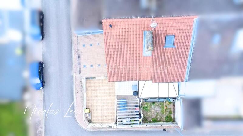 Maison - 92 m² - 4 pièces