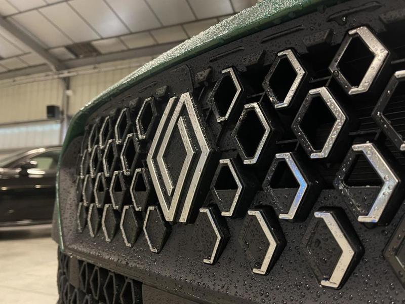 Renault Clio VI techno full hybrid E-Tech 160 ch