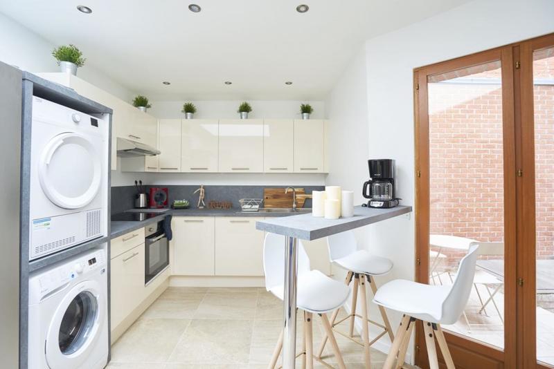 Maison - 152 m² - 8 pièces