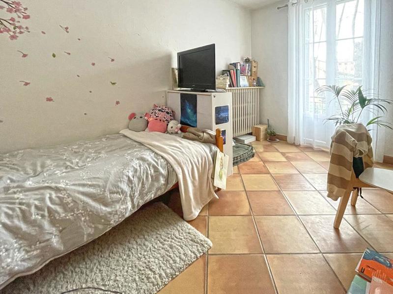 Appartement - 130 m² - 7 pièces