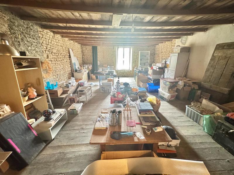 Maison - 186 m² - 6 pièces