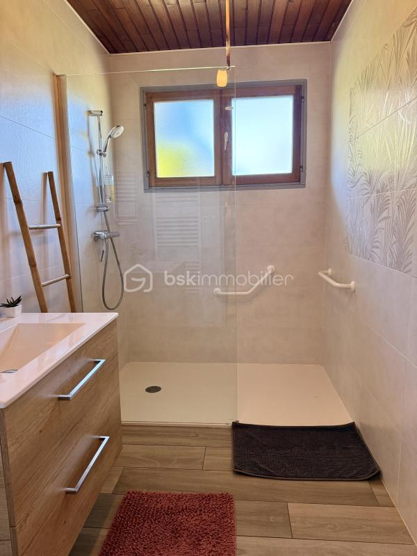 Maison - 121 m² - 5 pièces