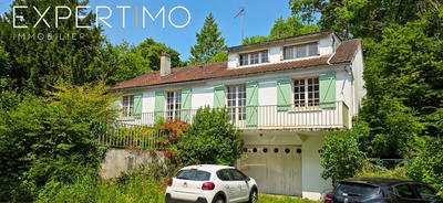 Maison - 96 m² - 4 pièces