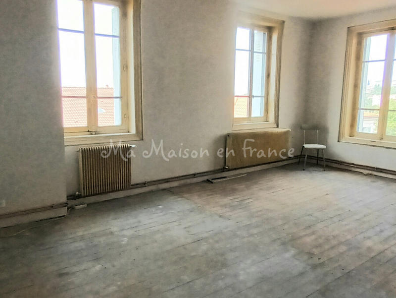 Appartement - 80 m² - 3 pièces