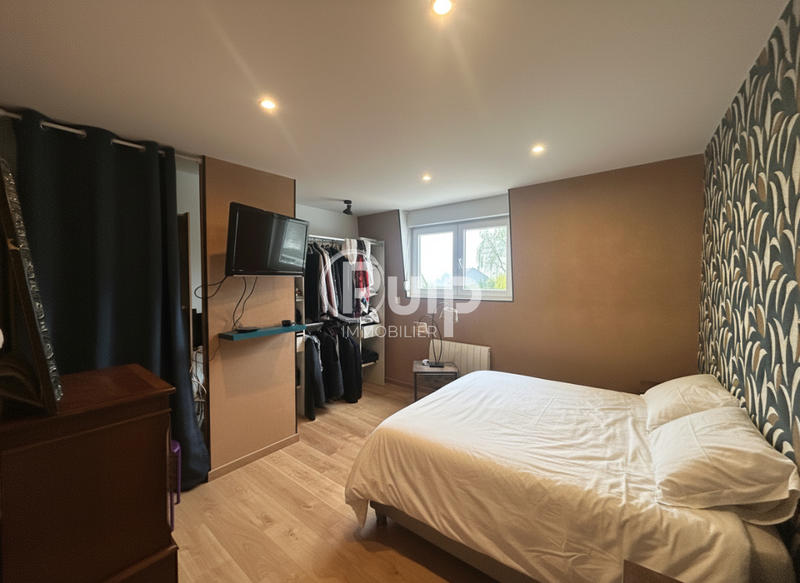 Maison - 100 m² - 6 pièces