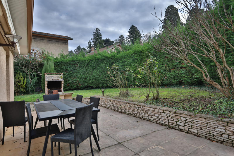 Maison - 89 m² - 4 pièces