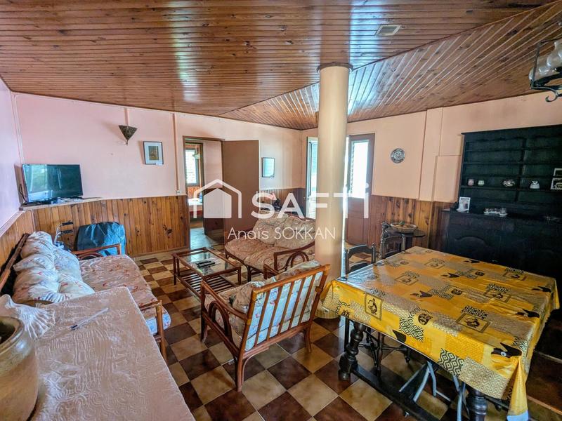 Maison - 203 m² - 11 pièces