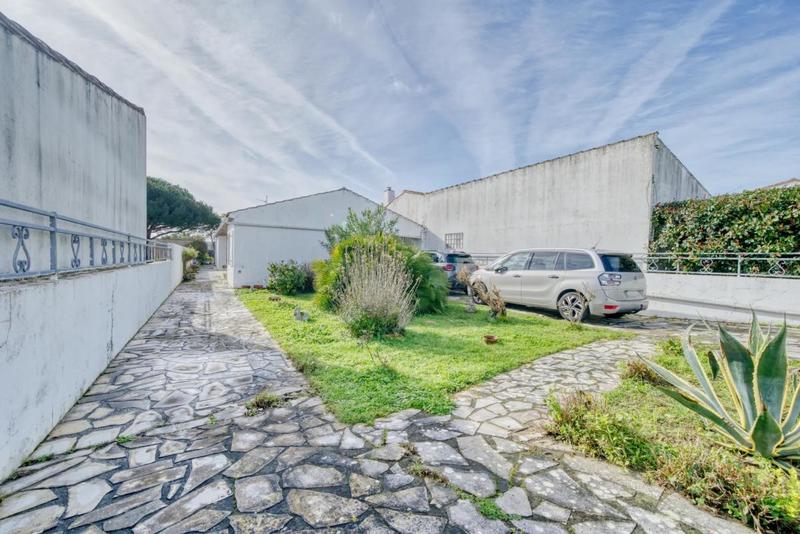 Maison - 105 m² - 4 pièces