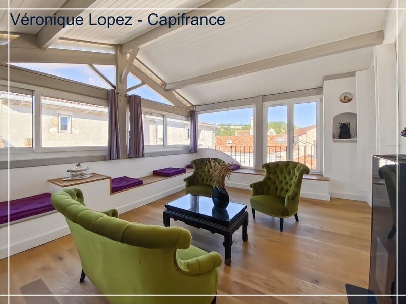 Appartement - 145 m² - 6 pièces