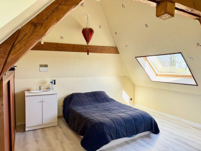 Maison - 260 m² - 9 pièces