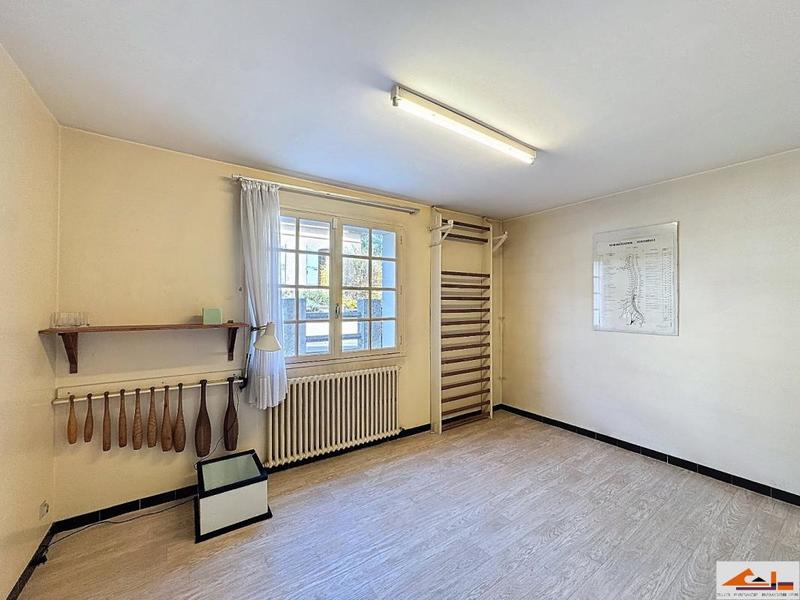 Villa - 200 m² - 7 pièces