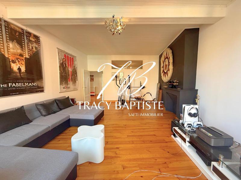 Maison - 316 m² - 10 pièces