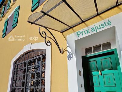 Maison traditionnelle - 176 m² - 6 pièces