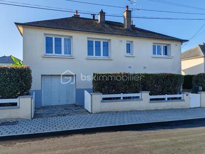 Maison - 91 m² - 5 pièces