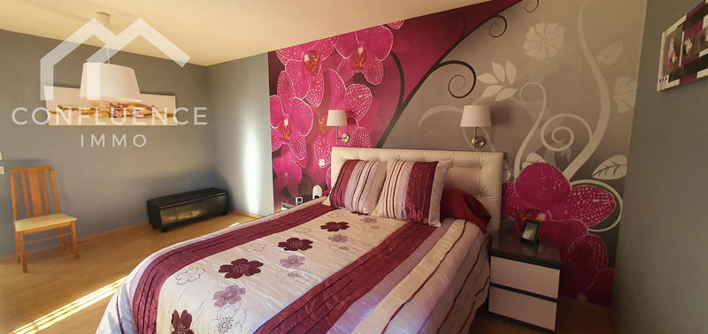 Maison - 203 m² - 7 pièces