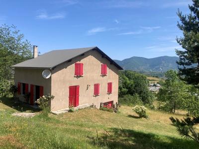 Maison - 136 m² - 7 pièces