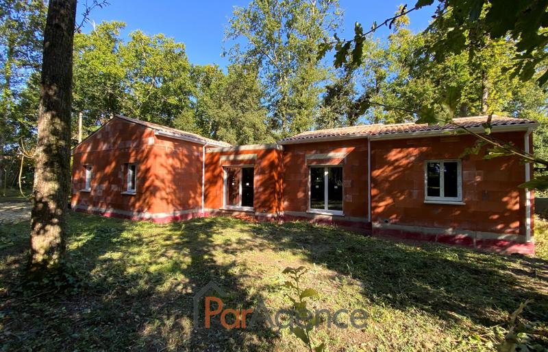 Maison - 101 m² - 4 pièces