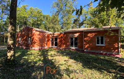 Maison - 101 m² - 4 pièces