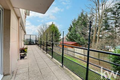 Appartement - 76 m² - 4 pièces