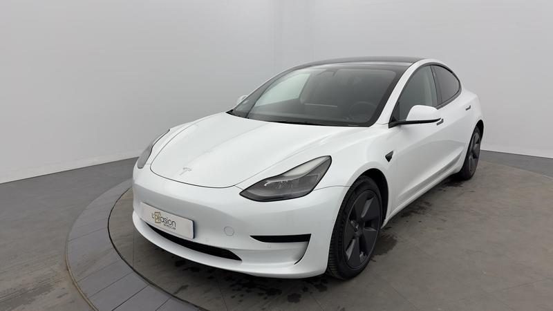 Tesla Model 3 Autonomie Standard Plus Rwd