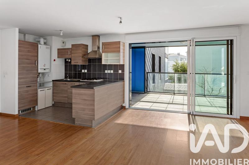 Appartement - 84 m² - 4 pièces