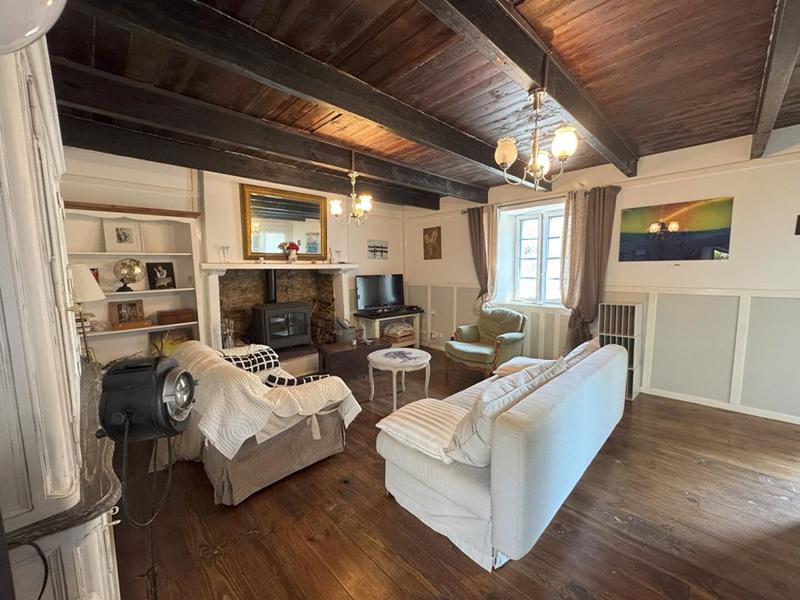 Maison - 130 m² - 6 pièces