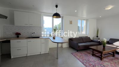 Appartement - 60 m² - 2 pièces