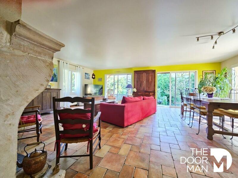 Maison - 147 m² - 6 pièces