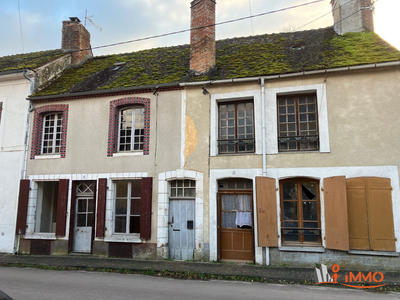 Maison - 220 m² - 9 pièces