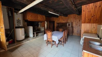 Maison - 133 m² - 9 pièces