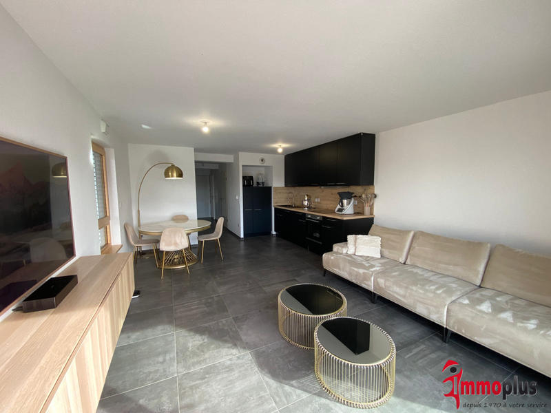 Appartement - 64 m² - 3 pièces