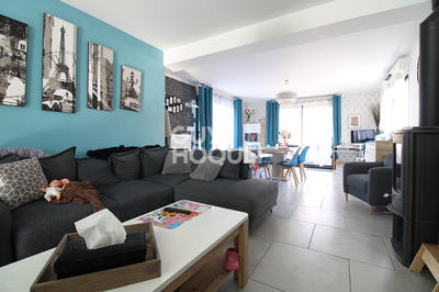 Maison - 101 m² - 5 pièces