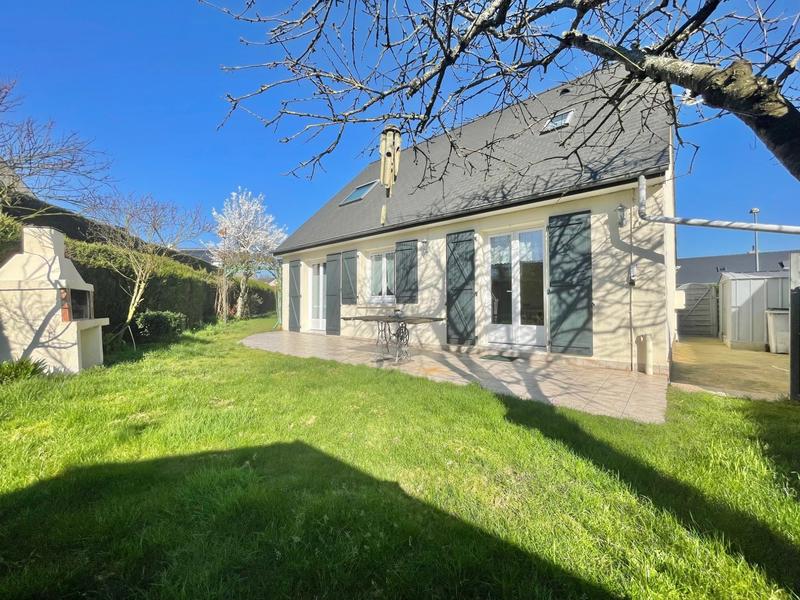 Maison - 105 m² - 5 pièces