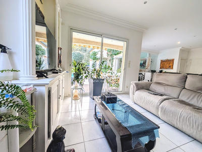 Maison - 155 m² - 6 pièces