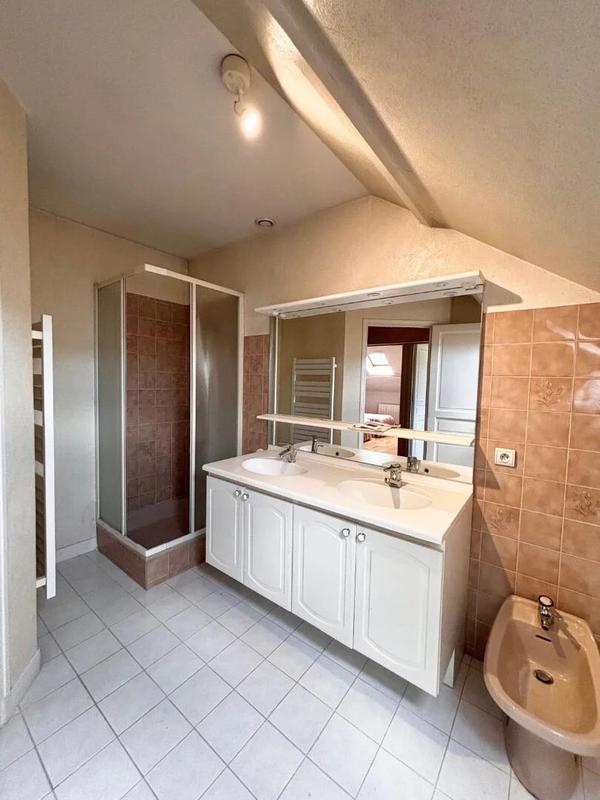 Maison - 152 m² - 5 pièces