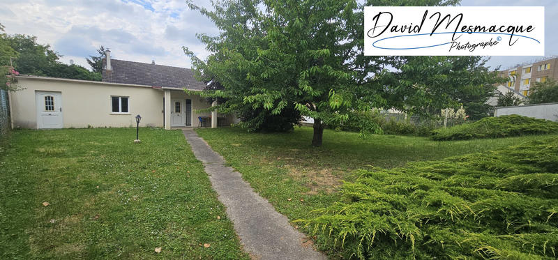 Maison - 207 m² - 9 pièces