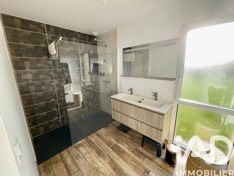 Maison - 111 m² - 4 pièces