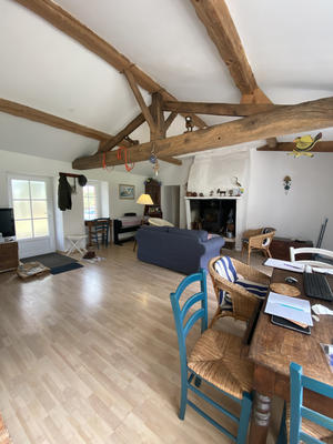 Maison - 80 m² - 5 pièces