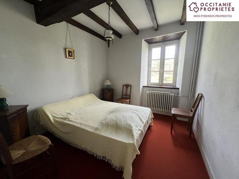 Propriété - 213 m² - 7 pièces