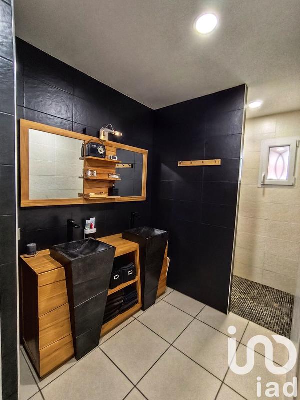 Maison - 102 m² - 5 pièces