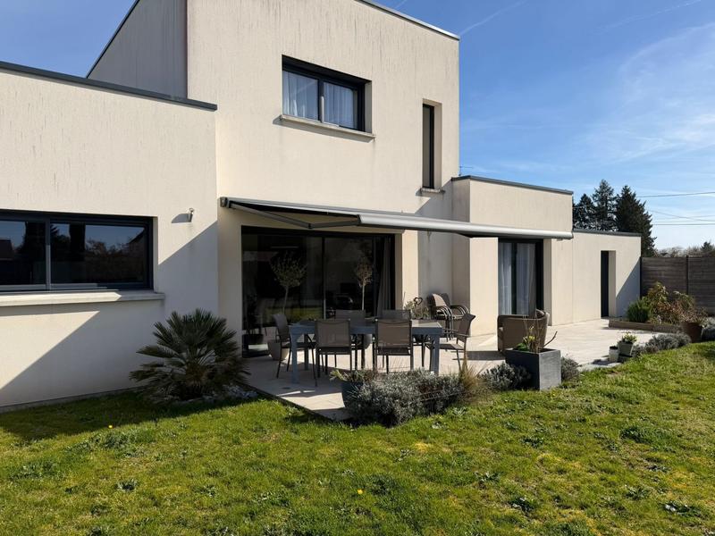 Maison contemporaine - 122 m² - 5 pièces