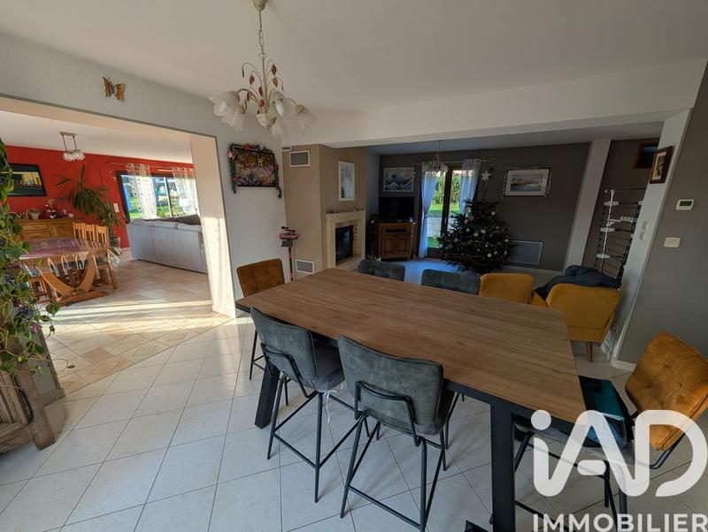 Maison - 177 m² - 7 pièces
