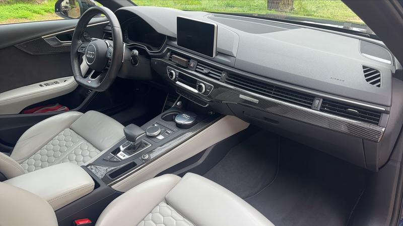 Audi Rs4 2.9 Tfsi V6 450 Tiptronic 8 Rs - Entretien constructeur Toit ouvrant