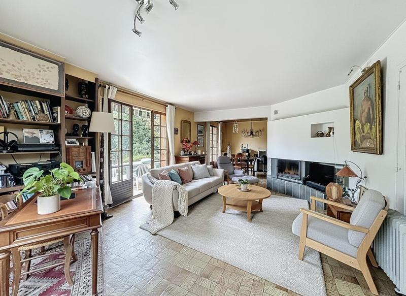 Maison - 150 m² - 7 pièces